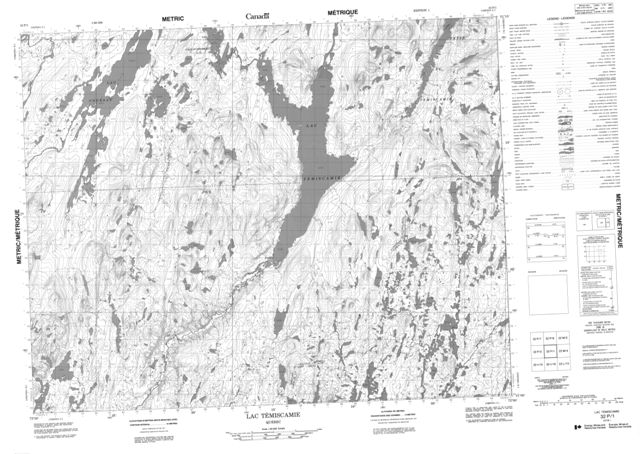 Lac Temiscamie Topographic Paper Map 032P01 at 1:50,000 scale