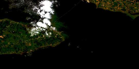 Air photo: Cape Tormentine Satellite Image map 011L04 at 1:50,000 Scale