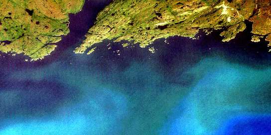 Air photo: La Poile Satellite Image map 011O09 at 1:50,000 Scale