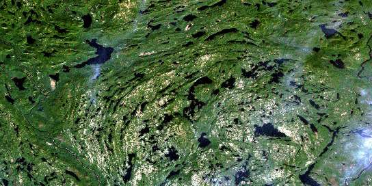 Lac Gaudreault Satellite Map 012L16 at 1:50,000 scale - National Topographic System of Canada (NTS) - Orthophoto