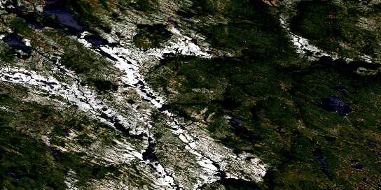 Lac Gaffaret Satellite Map 013C04 at 1:50,000 scale - National Topographic System of Canada (NTS) - Orthophoto