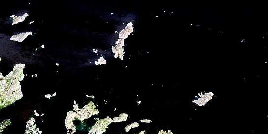 Air photo: Ironbound Islands Satellite Image map 013O02 at 1:50,000 Scale