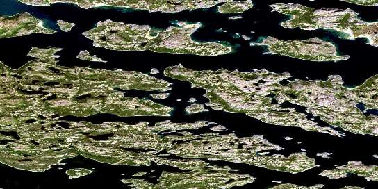 Air photo: Kamarsuk Satellite Image map 014C05 at 1:50,000 Scale