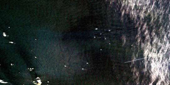 Air photo: Savage Islands Satellite Image map 014C15 at 1:50,000 Scale