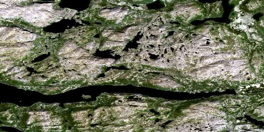 Kingurutik Lake Satellite Map 014D16 at 1:50,000 scale - National Topographic System of Canada (NTS) - Orthophoto