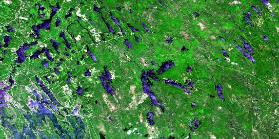 Air photo: Tusket Satellite Image map 020P13 at 1:50,000 Scale