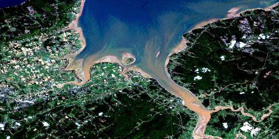 Wolfville Satellite Map 021H01 at 1:50,000 scale - National Topographic System of Canada (NTS) - Orthophoto