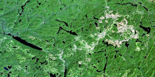 Lac Batiscan Satellite Map 021M05 at 1:50,000 scale - National Topographic System of Canada (NTS) - Orthophoto