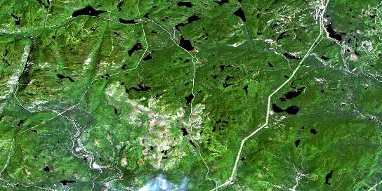 Lac Au Plongeon Satellite Map 021M16 at 1:50,000 scale - National Topographic System of Canada (NTS) - Orthophoto