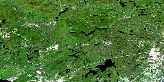 Lac De Pons Satellite Map 022C05 at 1:50,000 scale - National Topographic System of Canada (NTS) - Orthophoto