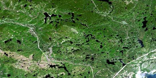 Lac Cassette Satellite Map 022C14 at 1:50,000 scale - National Topographic System of Canada (NTS) - Orthophoto