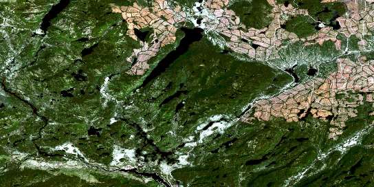 Lac Guinecourt Satellite Map 022K14 at 1:50,000 scale - National Topographic System of Canada (NTS) - Orthophoto