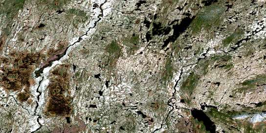 Lac Courtois Satellite Map 022M11 at 1:50,000 scale - National Topographic System of Canada (NTS) - Orthophoto