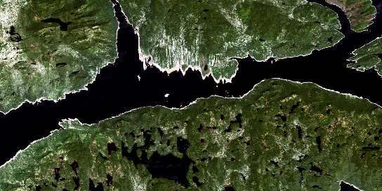 Lac Du Chaunoy Satellite Map 022N10 at 1:50,000 scale - National Topographic System of Canada (NTS) - Orthophoto