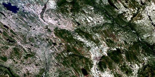 Air photo: Rapide Du Diable Satellite Image map 022O15 at 1:50,000 Scale