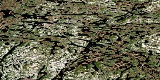 Lac Boissier Satellite Map 023F09 at 1:50,000 scale - National Topographic System of Canada (NTS) - Orthophoto