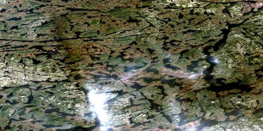 Air photo: Lac La Jannaye Satellite Image map 023G12 at 1:50,000 Scale