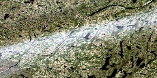 Air photo: Lac Bazire Satellite Image map 023N03 at 1:50,000 Scale