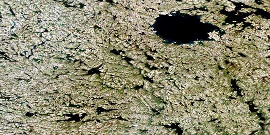 Lac Kakiattukallak Satellite Map 024E12 at 1:50,000 scale - National Topographic System of Canada (NTS) - Orthophoto