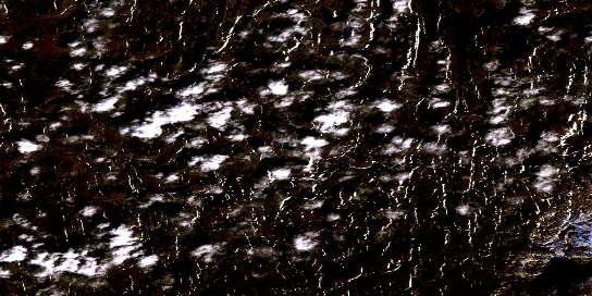 Air photo: Lac Tasiguluk Satellite Image map 024I08 at 1:50,000 Scale