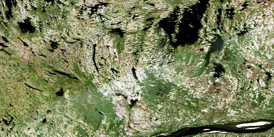 Lac Gabriel Satellite Map 024K02 at 1:50,000 scale - National Topographic System of Canada (NTS) - Orthophoto