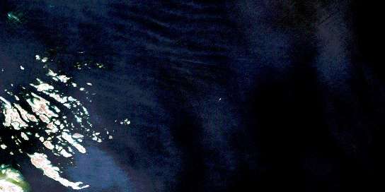 Air photo: Gyrfalcon Islands Satellite Image map 024N02 at 1:50,000 Scale