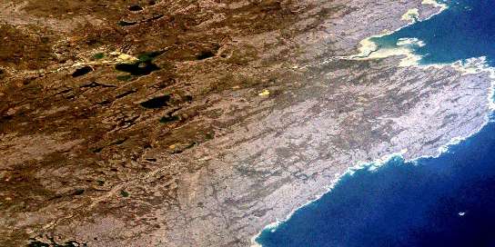 Air photo: Baie De Bonnard Satellite Image map 024N12 at 1:50,000 Scale