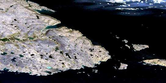Air photo: High Bluff Island Satellite Image map 025L09 at 1:50,000 Scale