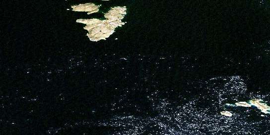 Air photo: Kekerten Island Satellite Image map 026H12 at 1:50,000 Scale