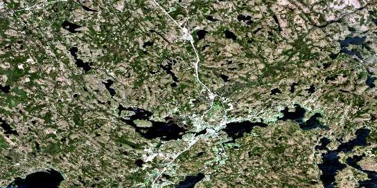 Huntsville Satellite Map 031E06 at 1:50,000 scale - National Topographic System of Canada (NTS) - Orthophoto