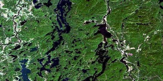 Bouchette Satellite Map 031J04 at 1:50,000 scale - National Topographic System of Canada (NTS) - Orthophoto