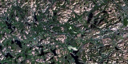 Air photo: Saint-Guillaume-Nord Satellite Image map 031J09 at 1:50,000 Scale
