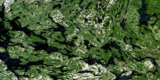 Lac Grindstone Satellite Map 031L15 at 1:50,000 scale - National Topographic System of Canada (NTS) - Orthophoto