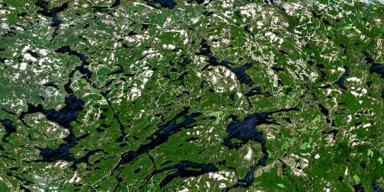 Lac Ogascanane Satellite Map 031M01 at 1:50,000 scale - National Topographic System of Canada (NTS) - Orthophoto
