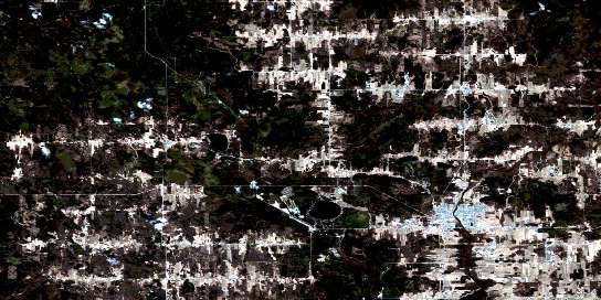 Air photo: Amos Satellite Image map 032D09 at 1:50,000 Scale