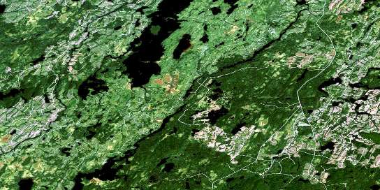 Lac Hebert Satellite Map 032G03 at 1:50,000 scale - National Topographic System of Canada (NTS) - Orthophoto