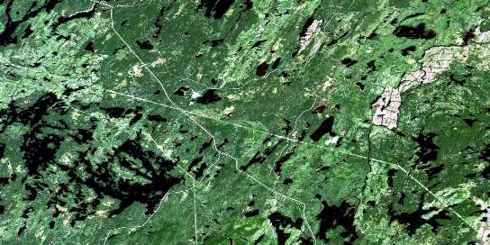 Lac Boisvert Satellite Map 032G09 at 1:50,000 scale - National Topographic System of Canada (NTS) - Orthophoto