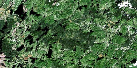 Air photo: Lac Dobleau Satellite Image map 032H12 at 1:50,000 Scale