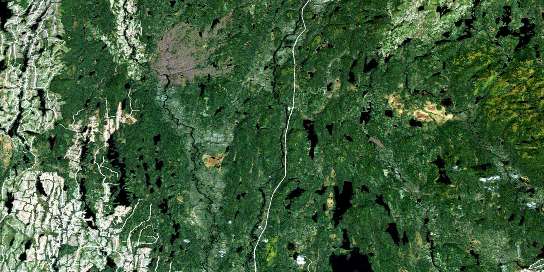 Air photo: Lac Dutilly Satellite Image map 032I03 at 1:50,000 Scale
