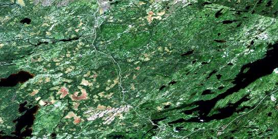 Lac Waconichi Satellite Map 032J01 at 1:50,000 scale - National Topographic System of Canada (NTS) - Orthophoto
