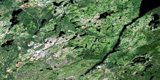 Air photo: Baie Penicouane Satellite Image map 032J08 at 1:50,000 Scale