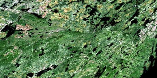 Lac Armagnac Satellite Map 032J09 at 1:50,000 scale - National Topographic System of Canada (NTS) - Orthophoto