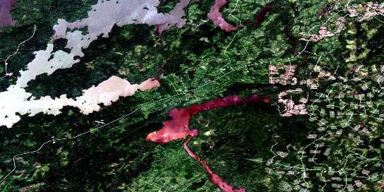 Air photo: Lac Poncheville Satellite Image map 032K02 at 1:50,000 Scale