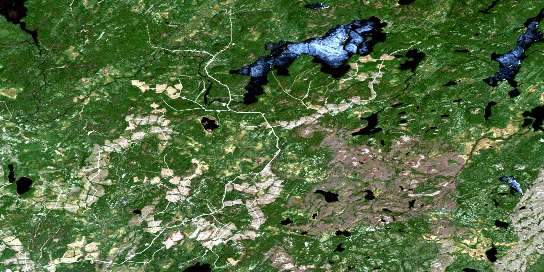 Lac Amisquioumisca Satellite Map 032K08 at 1:50,000 scale - National Topographic System of Canada (NTS) - Orthophoto