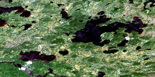 Air photo: Lac Theodat Satellite Image map 032K16 at 1:50,000 Scale