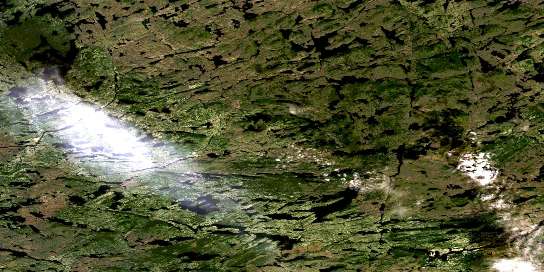 Air photo: Lac Lavigne Satellite Image map 033A05 at 1:50,000 Scale