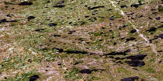 Lac Bernou Satellite Map 033C11 at 1:50,000 scale - National Topographic System of Canada (NTS) - Orthophoto