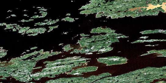 Passe Awapakamich Satellite Map 033F10 at 1:50,000 scale - National Topographic System of Canada (NTS) - Orthophoto