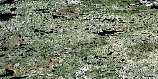 Air photo: Lac Chabrillan Satellite Image map 033G06 at 1:50,000 Scale