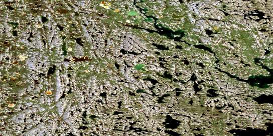 Lac Nalluruaq Satellite Map 034N15 at 1:50,000 scale - National Topographic System of Canada (NTS) - Orthophoto